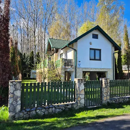 Veneki-pihi Vendeghaz Holiday home