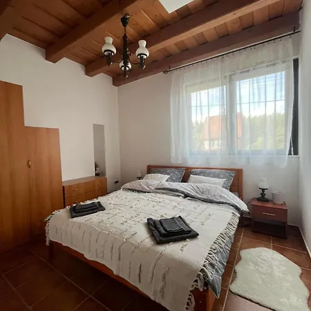 Holiday home Veneki-pihi Vendeghaz